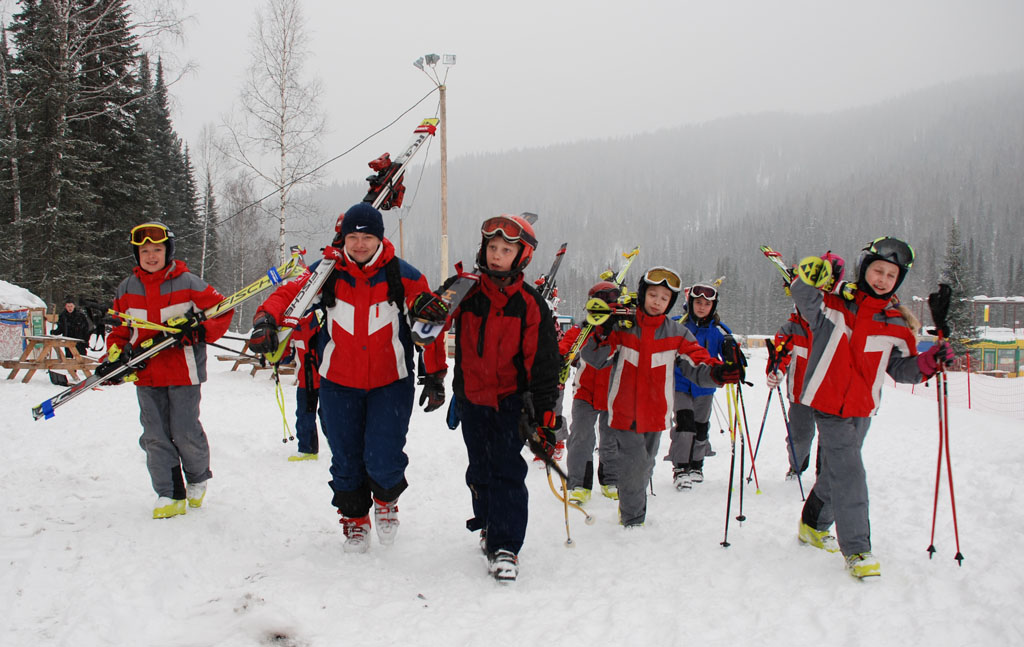 2008-02-22 - Шерегеш - Детские соревнования по горным лыжам Новая лига - DSC_3522.jpg