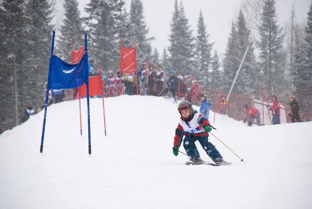 2008-02-22 - Шерегеш - Детские соревнования по горным лыжам Новая лига - DSC_3555.jpg