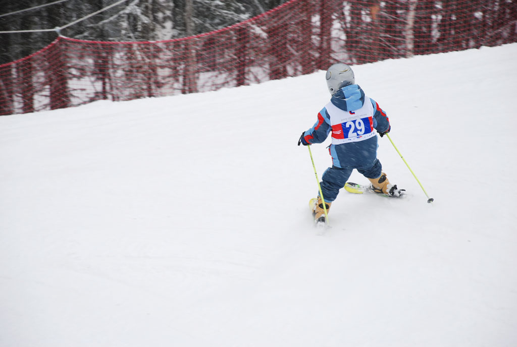 2008-02-22 - Шерегеш - Детские соревнования по горным лыжам Новая лига - DSC_3593.jpg