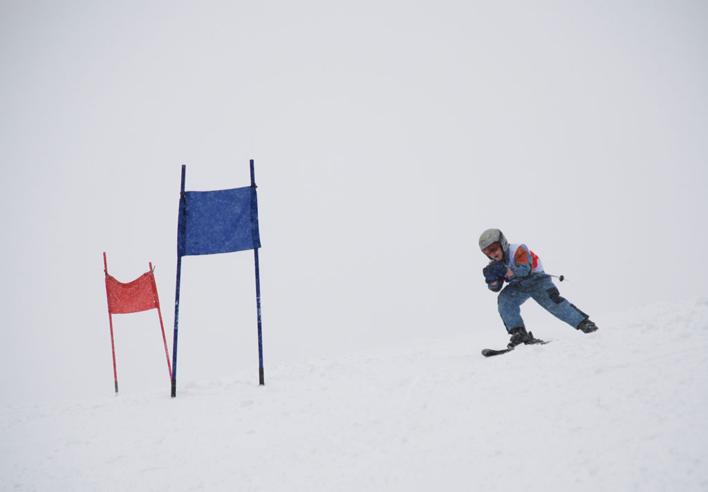 2008-02-22 - Шерегеш - Детские соревнования по горным лыжам Новая лига - DSC_3608.jpg