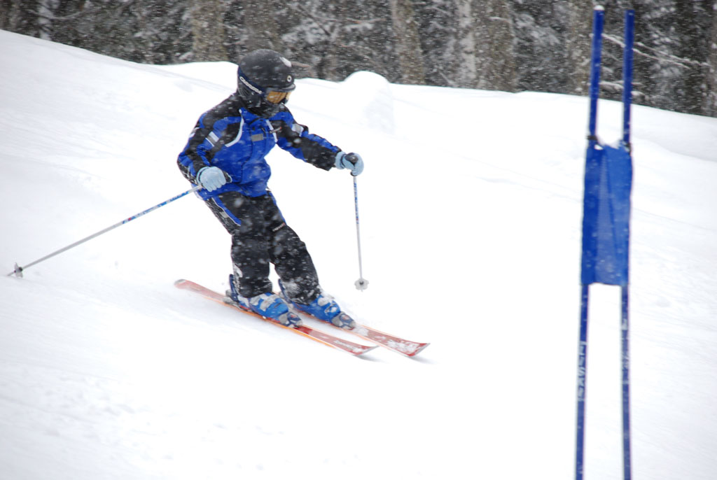 2008-02-22 - Шерегеш - Детские соревнования по горным лыжам Новая лига - DSC_3678.jpg