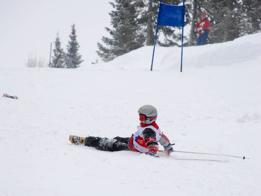2008-02-22 - Шерегеш - Детские соревнования по горным лыжам Новая лига - DSC_3712.jpg