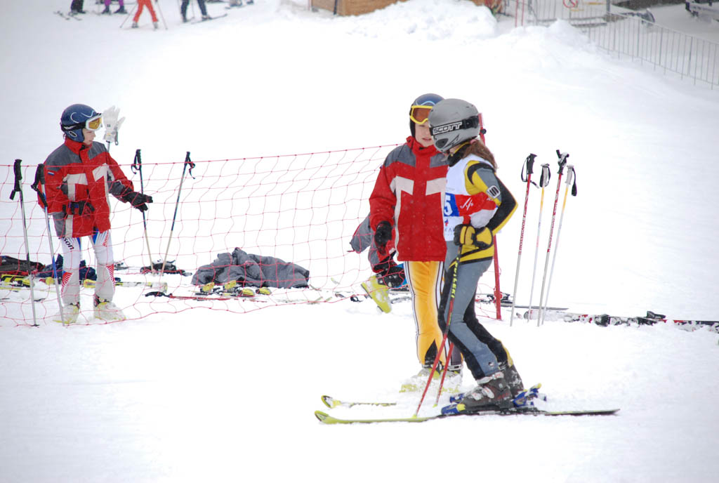 2008-02-22 - Шерегеш - Детские соревнования по горным лыжам Новая лига - DSC_3770.jpg