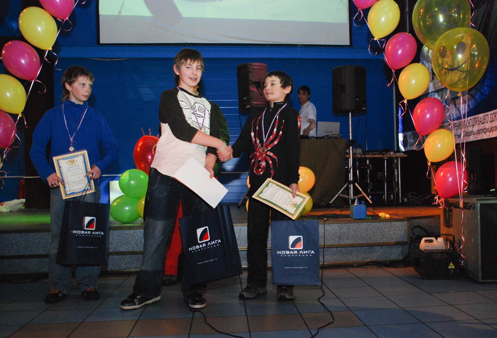 2008-02-22 - Шерегеш - Детские соревнования по горным лыжам Новая лига - DSC_3837.jpg