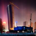Ночной вид на паровоз и БЦ Манхэттен - Панорамы Новосибирска